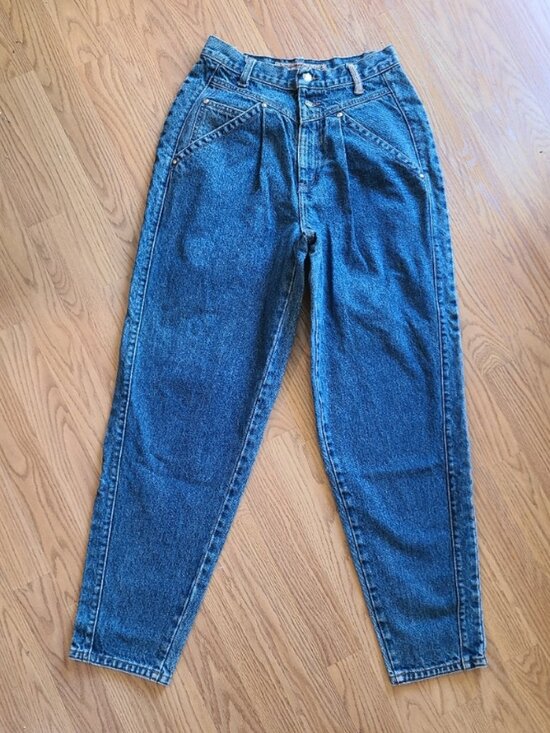 Levi's Denim - VINTAGE 90s LEVI'S 900 SERIES MOM JEANS HIGH RISE CARROT PLEATED DENIM 1991 26"